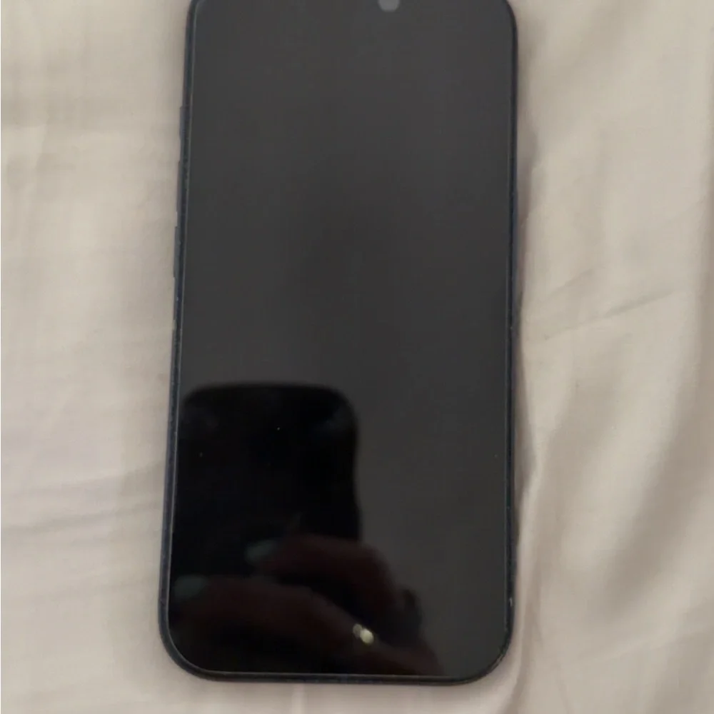 Apple iPhone 17 Pro 256 GB- Midnight Blue